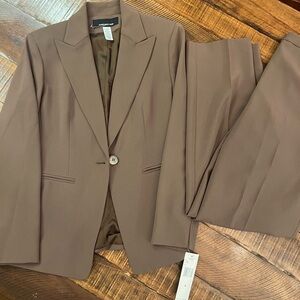 Jones New York Women's Brown Blazer and Pants Set